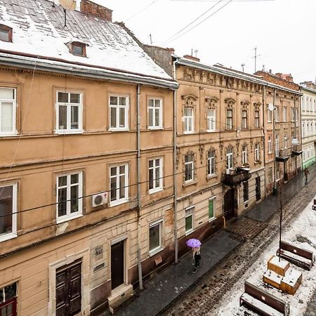 Romari Лесі Українки Apartment ลวีฟ ภายนอก รูปภาพ
