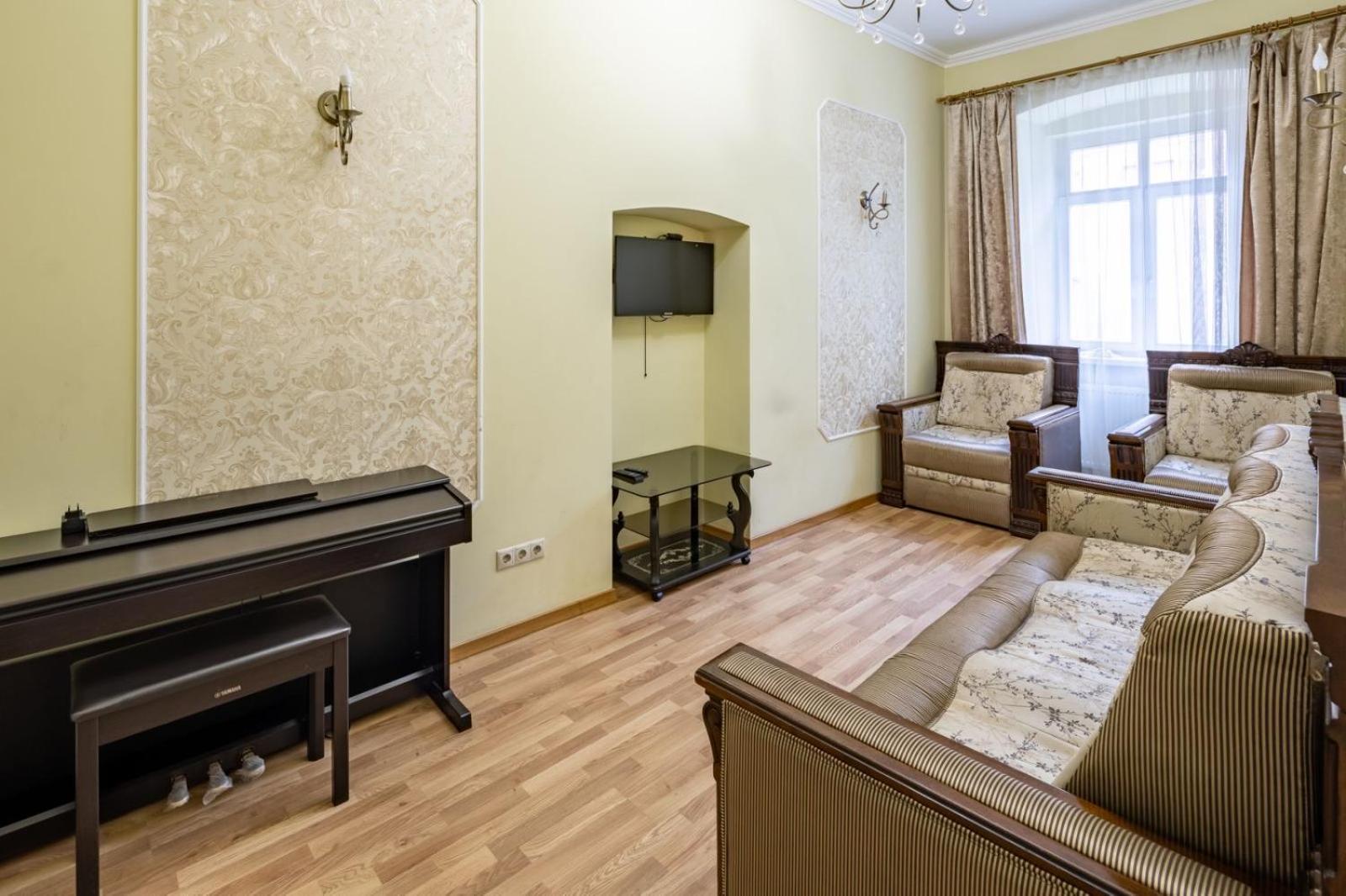 Romari Лесі Українки Apartment ลวีฟ ภายนอก รูปภาพ