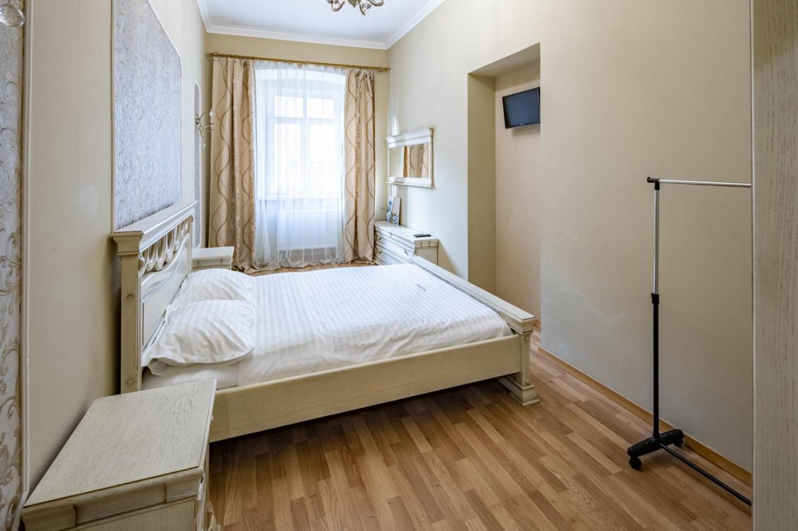 Romari Лесі Українки Apartment ลวีฟ ภายนอก รูปภาพ